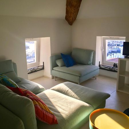 Grand Appartement Style Loft Bord De Mer Propriano  Exterior photo